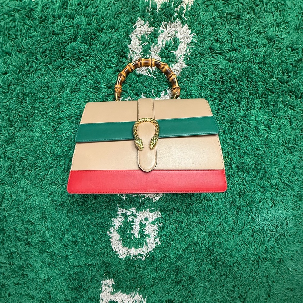 GUCCI Large Dionysus leather handbag… 
100% Authentic - Picture 11 of 12